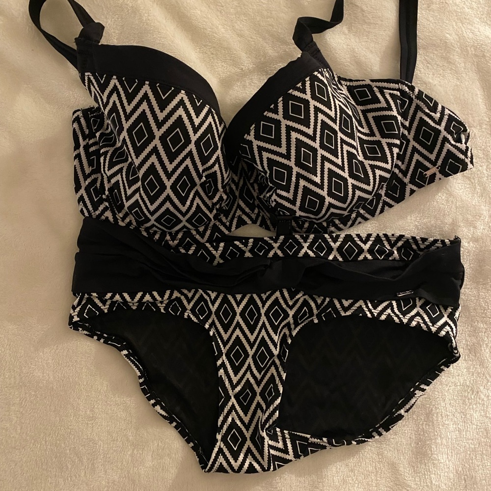 CHANGE bikini 30H/M
